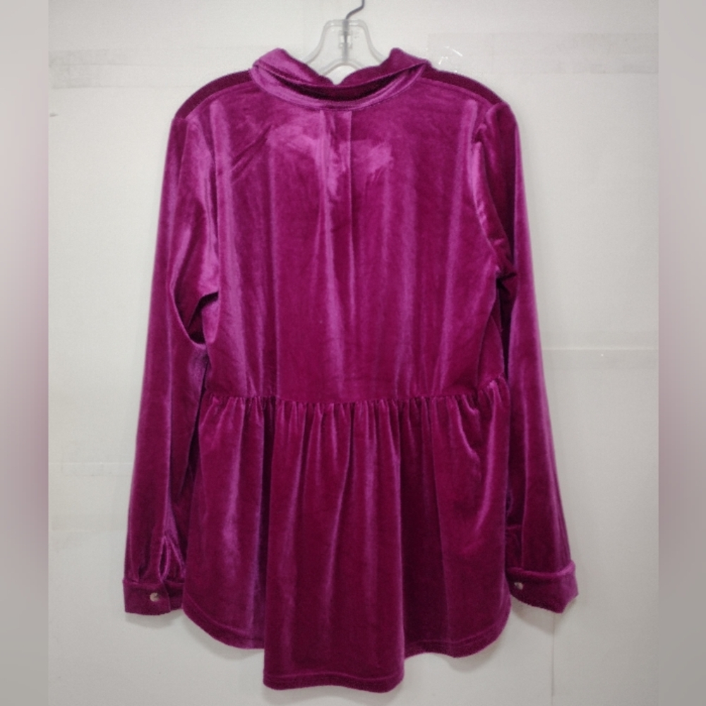 Jodifl Women's Velvet Button-Front Peplum Top - Magenta Size (M) - Picture 2 of 12